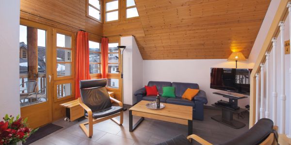 2 SCHLAFZIMMER
